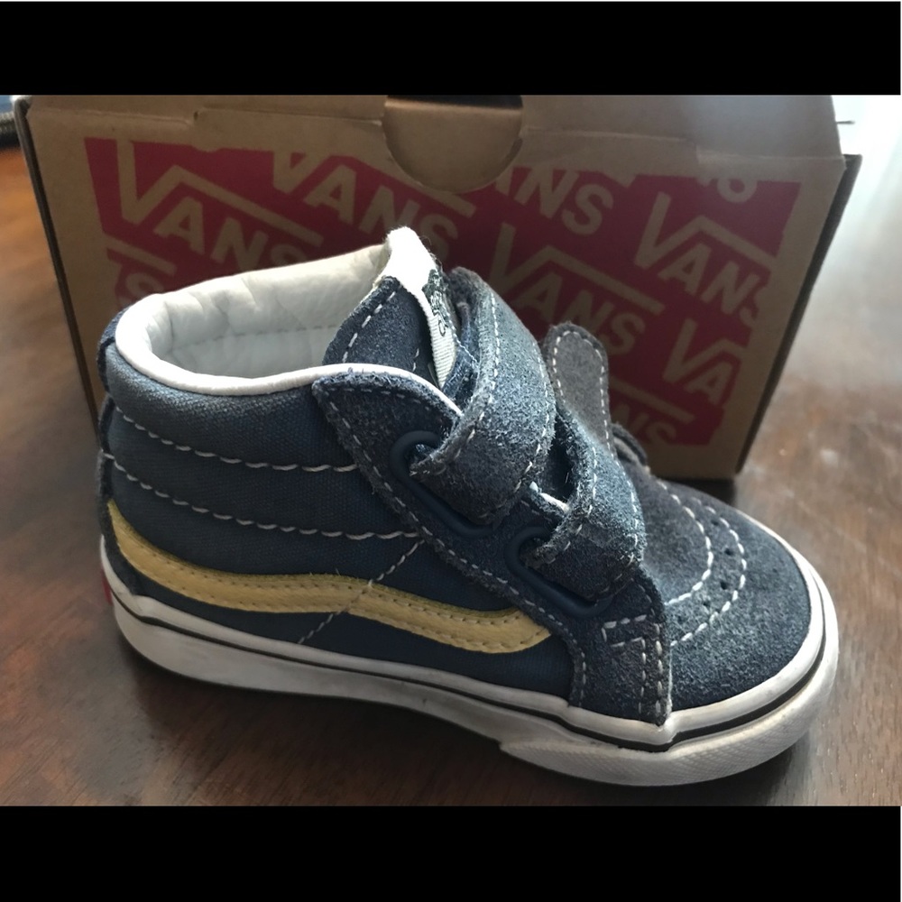 Toddler vans size 5
